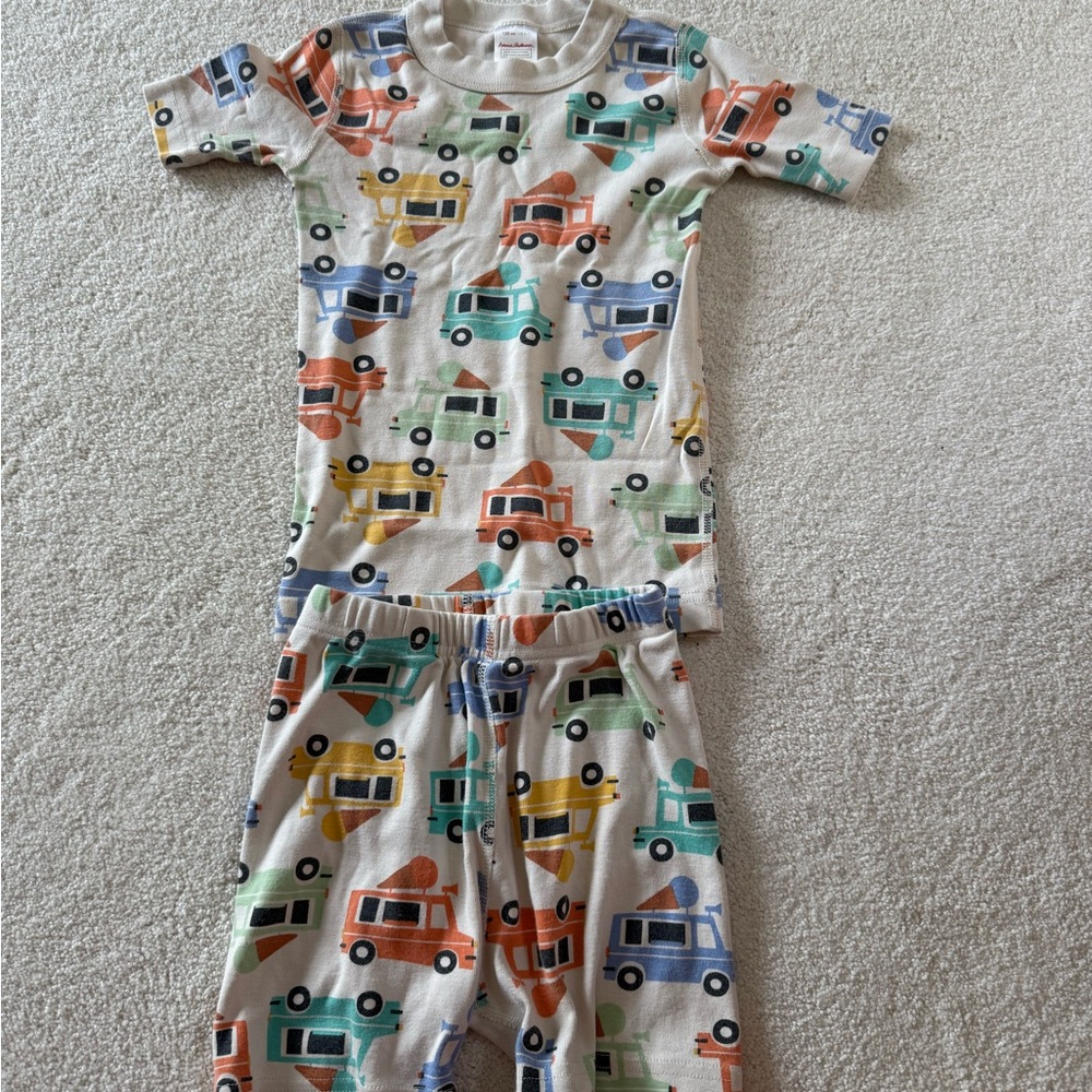 Hanna Andersson 6-7 ice cream truck pajamas